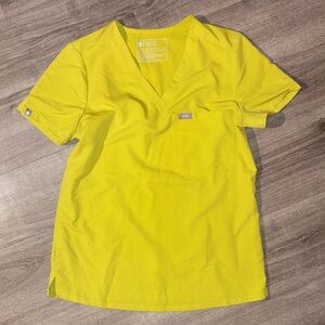 Figs Lemon Neon Highlighter Yellow V-Neck Scrub Top